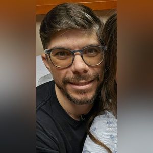 Meet your Posher, Zach